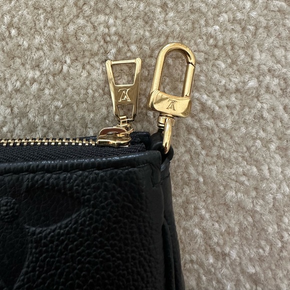 Louis Vuitton Empreinte Multi Pochette (Small Pouch) - Picture 9 of 15